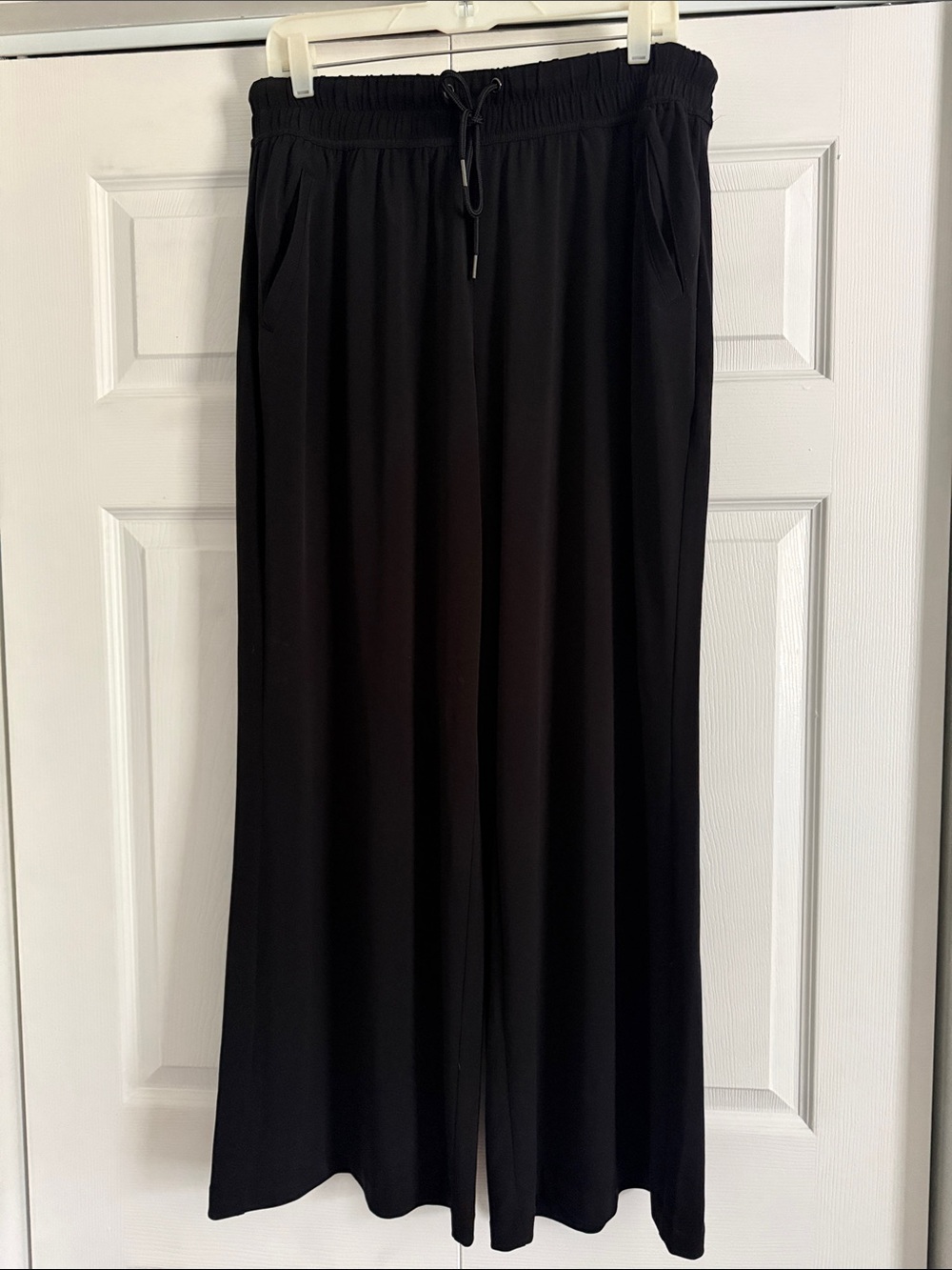 Lane Bryant Black Wide Leg Drawstring Pants size 14/16